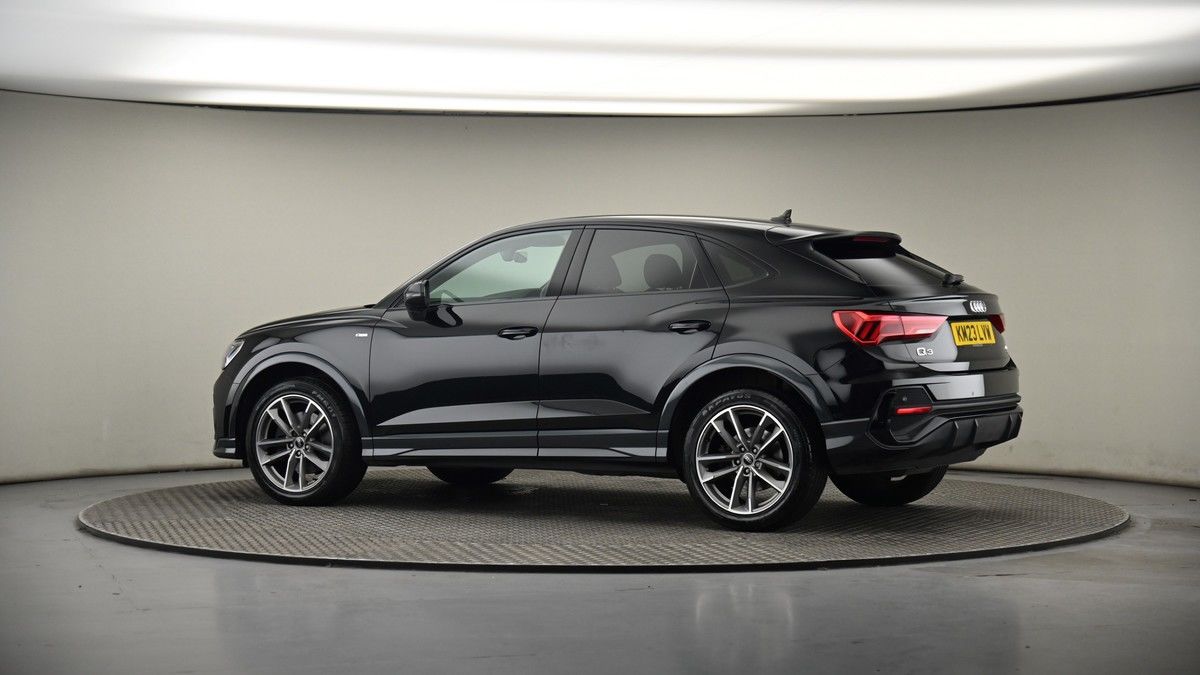 More views of Audi Q3
