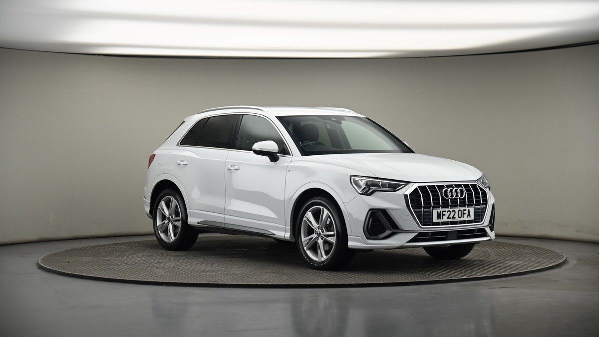 More views of Audi Q3