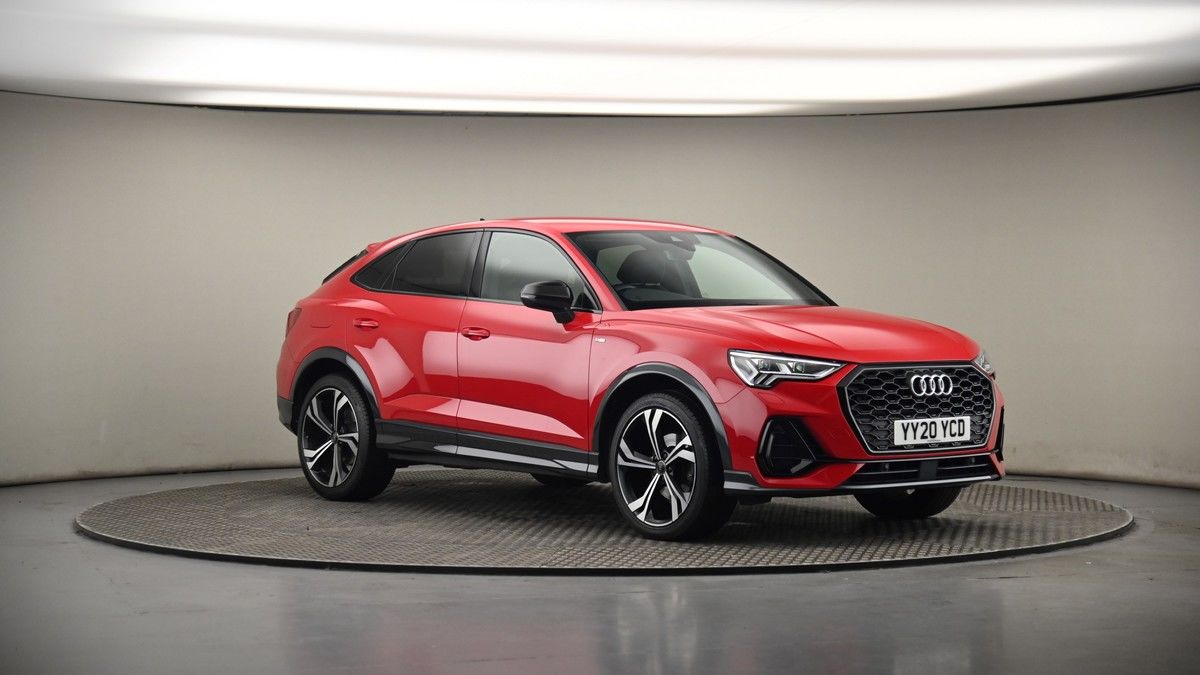 More views of Audi Q3