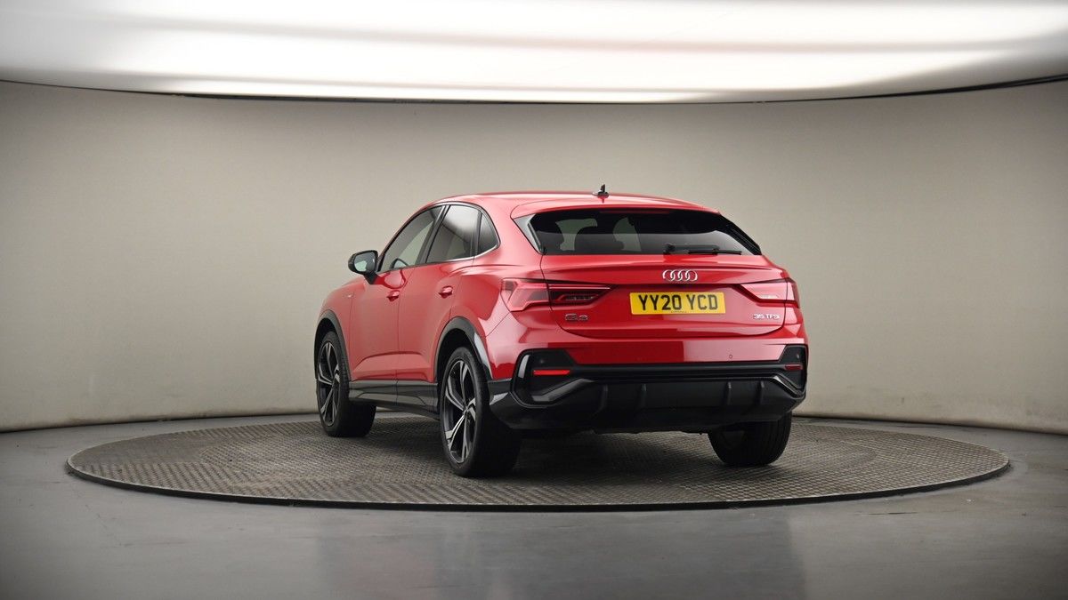 More views of Audi Q3