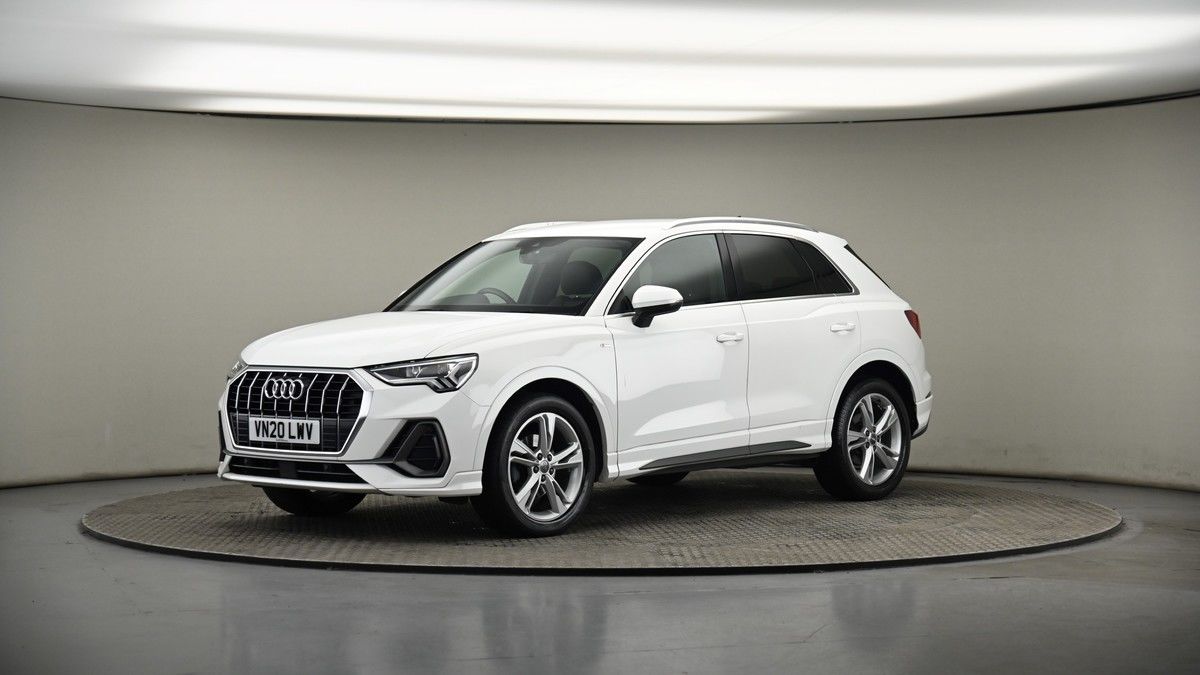More views of Audi Q3