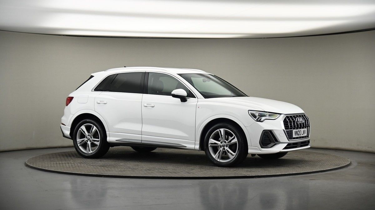 Audi Q3 Image 5