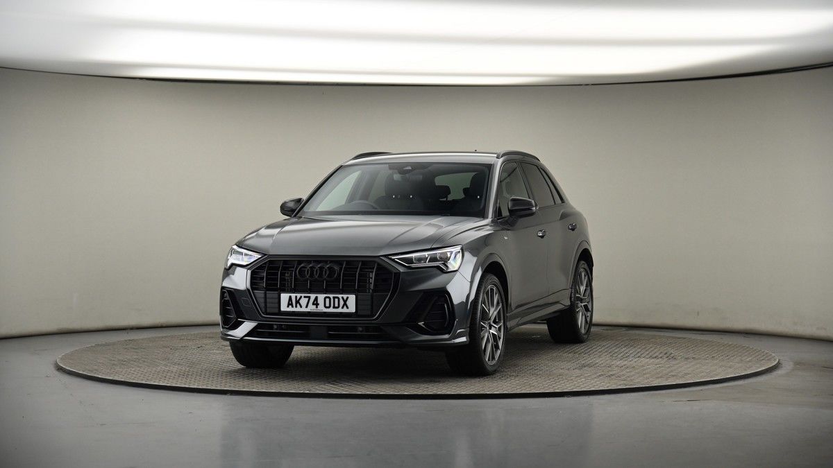 More views of Audi Q3