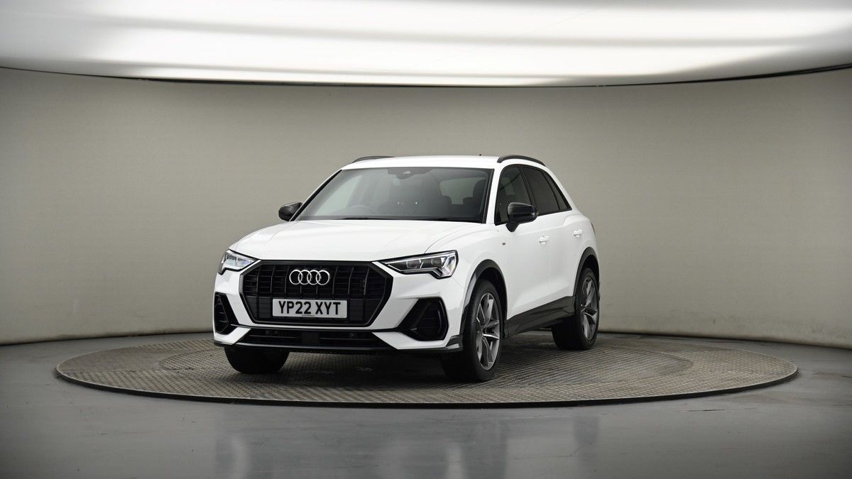 More views of Audi Q3
