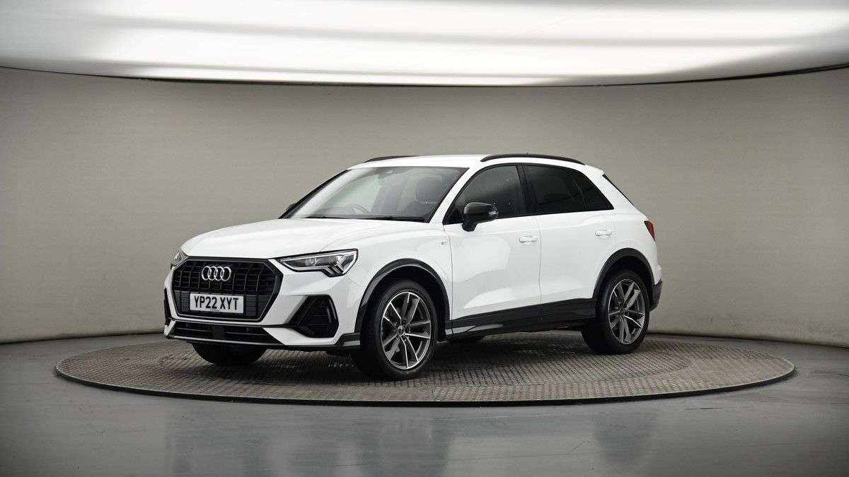 More views of Audi Q3