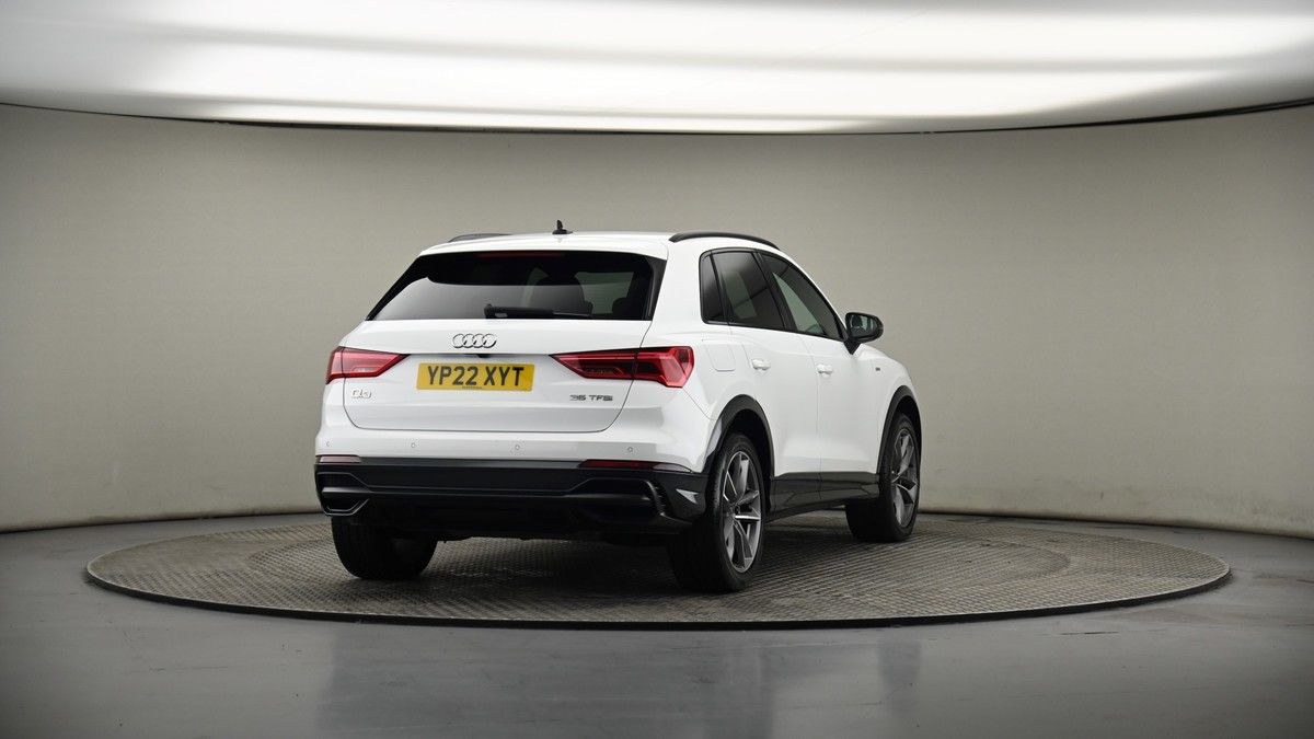 More views of Audi Q3