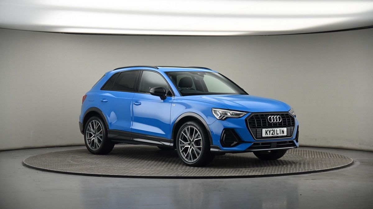 More views of Audi Q3