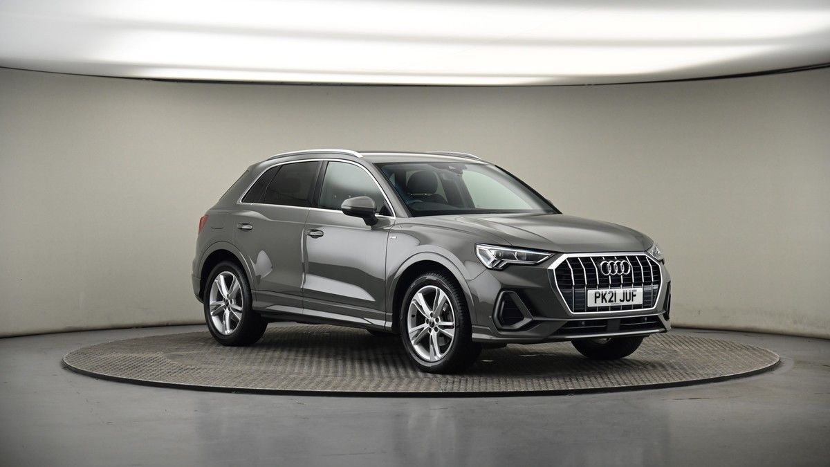 More views of Audi Q3