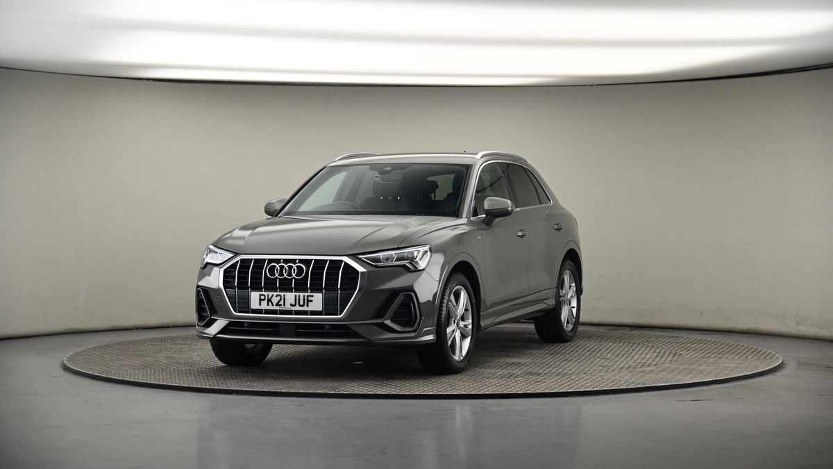 More views of Audi Q3