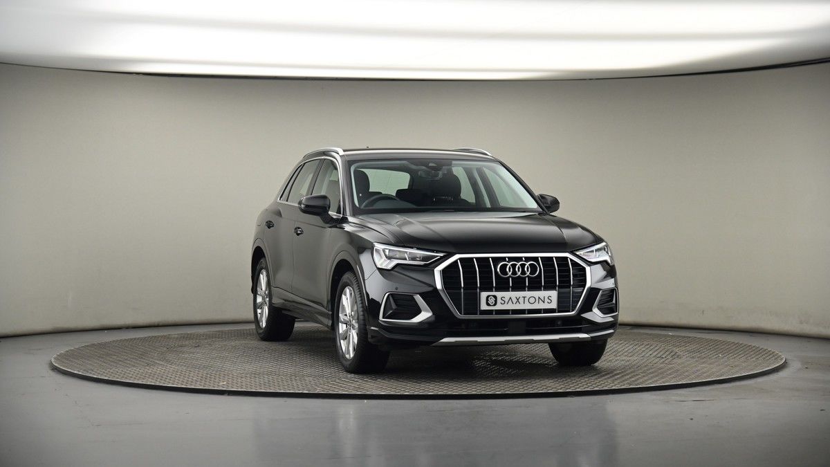 More views of Audi Q3