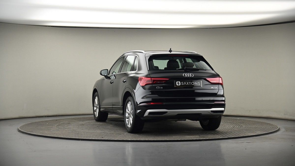 More views of Audi Q3