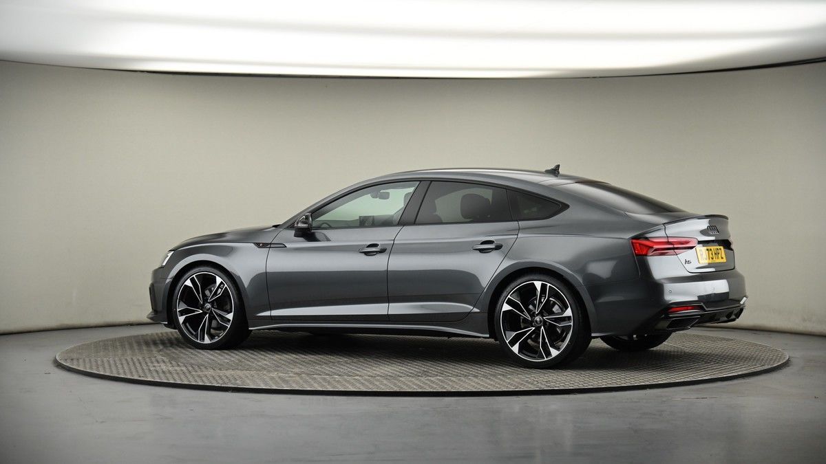 More views of Audi A5