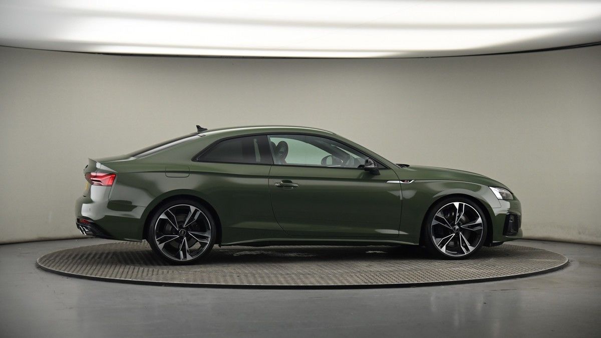 More views of Audi S5