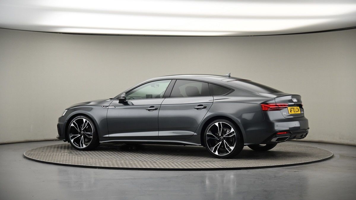 More views of Audi A5