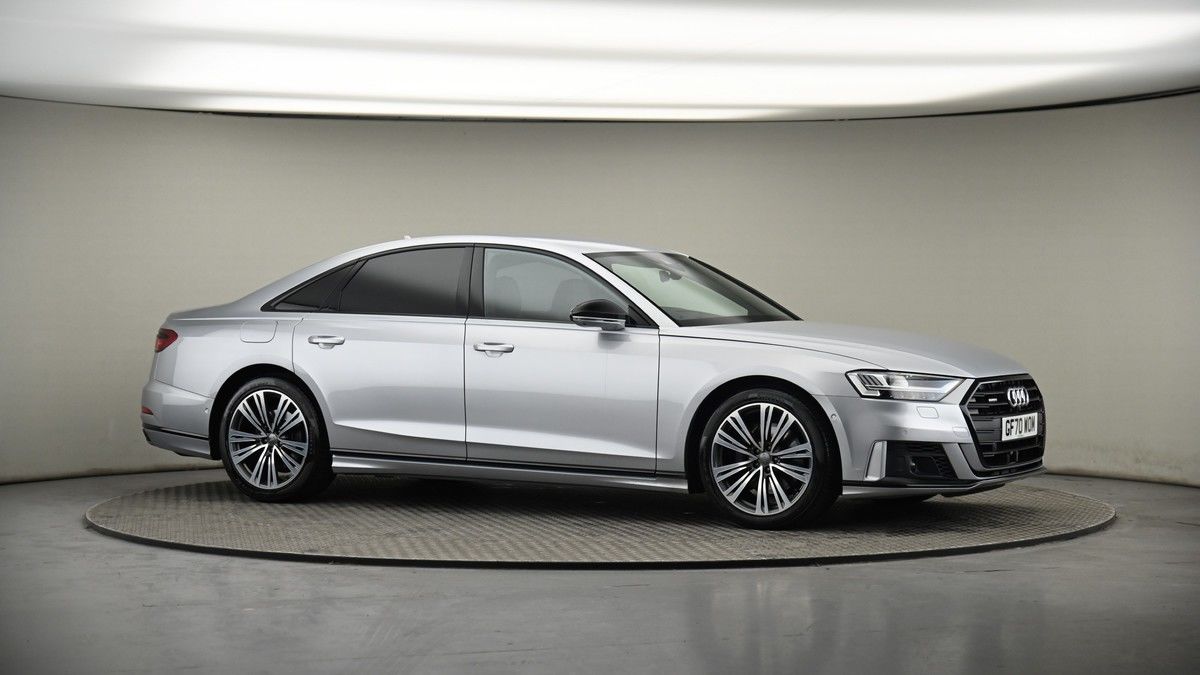 Audi A8 Image 6