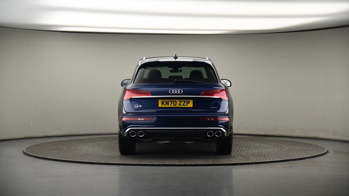 Audi Q5 Image 16