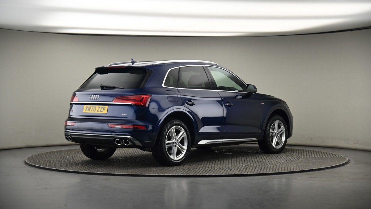 Audi Q5 Image 6