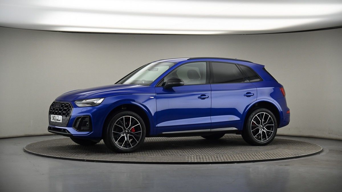 More views of Audi Q5