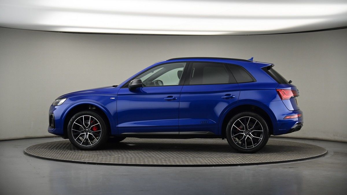 More views of Audi Q5