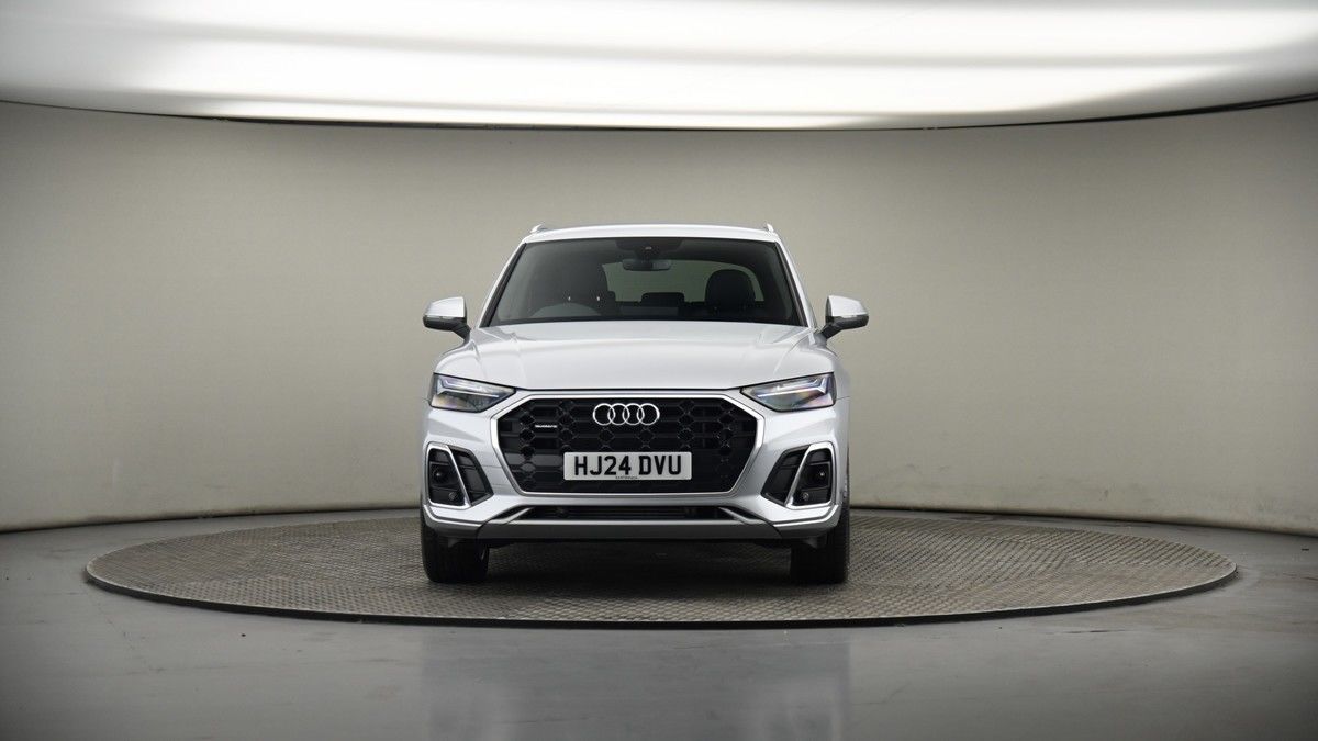 Audi Q5 Image 18