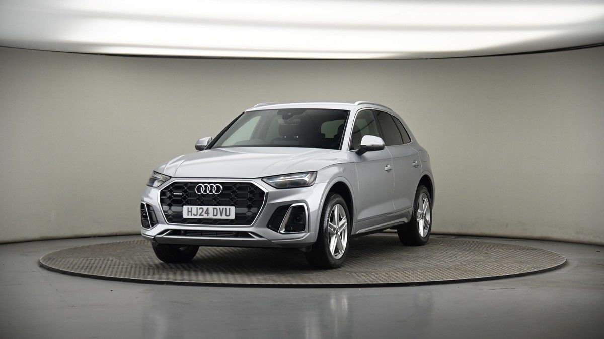More views of Audi Q5