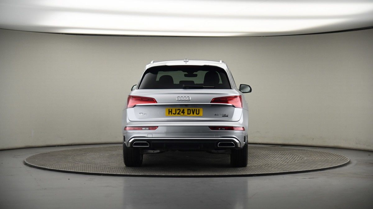 Audi Q5 Image 17