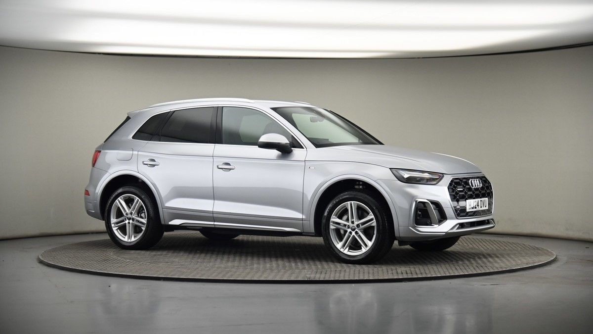 Audi Q5 Image 6