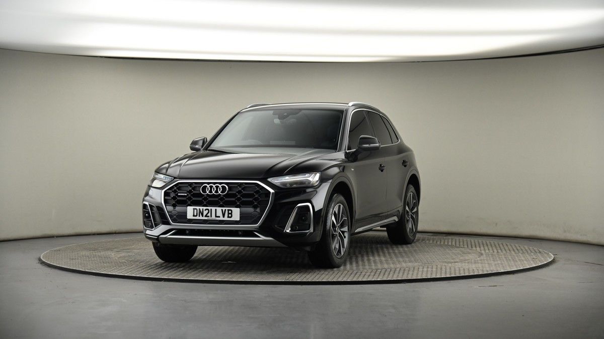 More views of Audi Q5