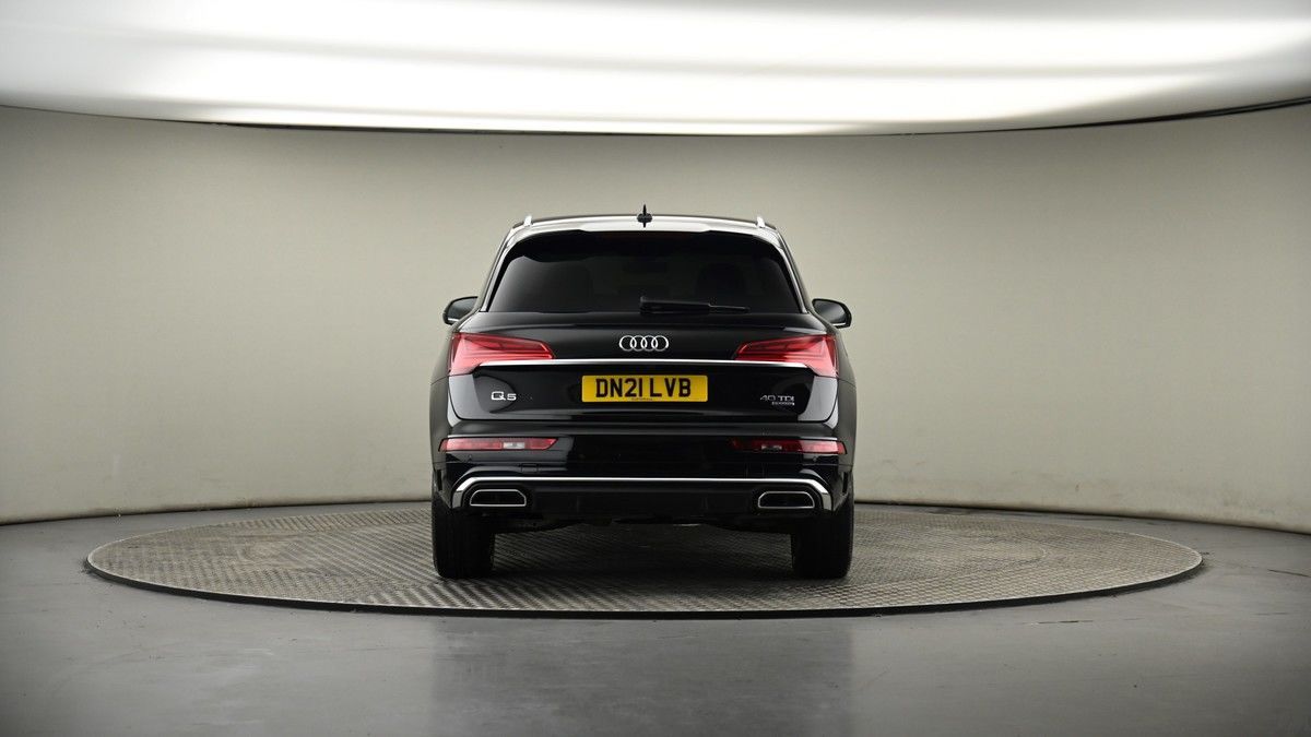 Audi Q5 Image 16