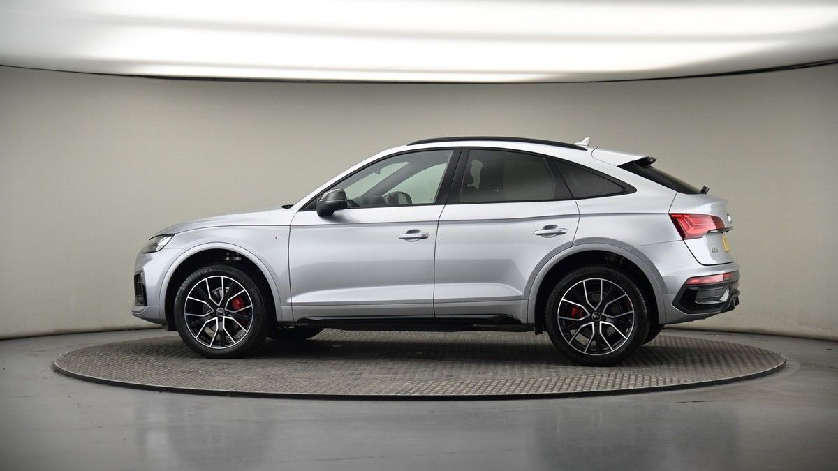 More views of Audi Q5