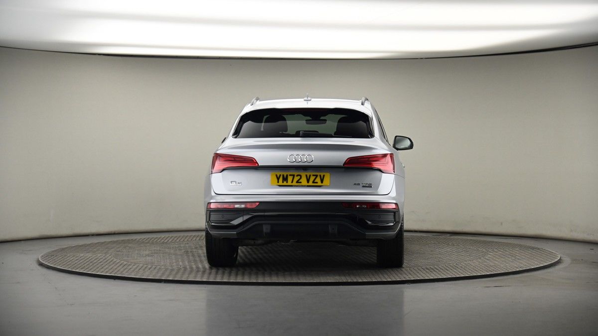 Audi Q5 Image 17