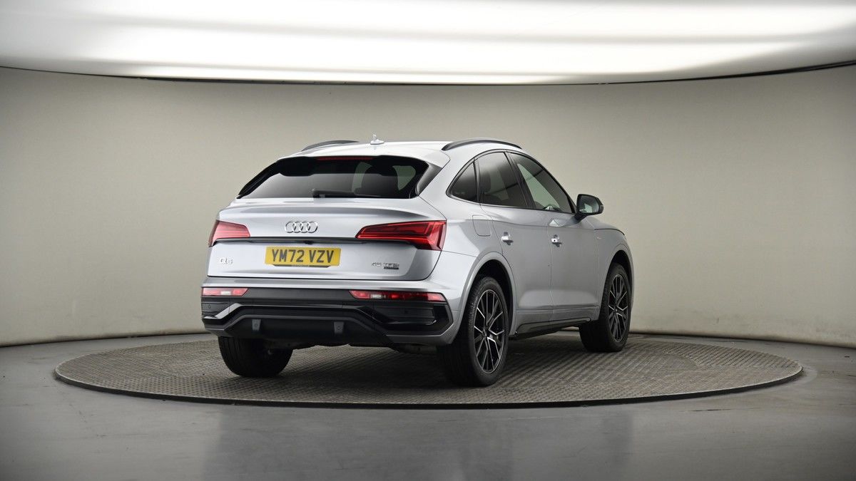 More views of Audi Q5