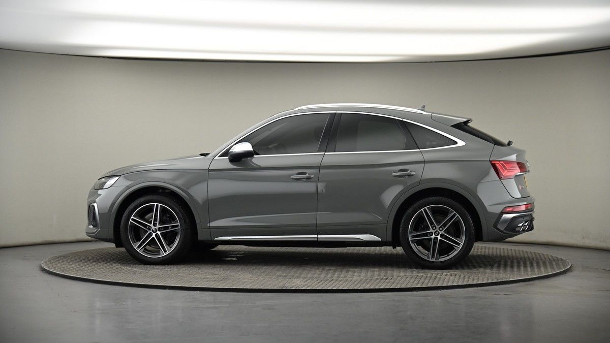 More views of Audi SQ5