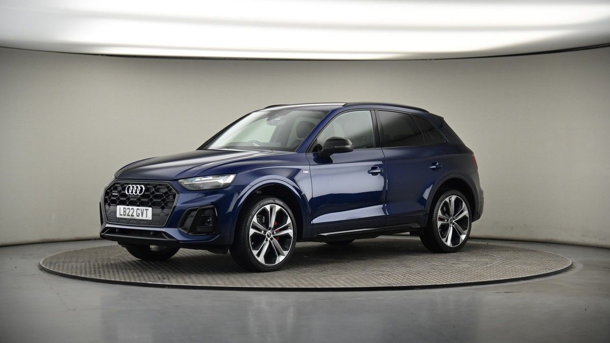 More views of Audi Q5