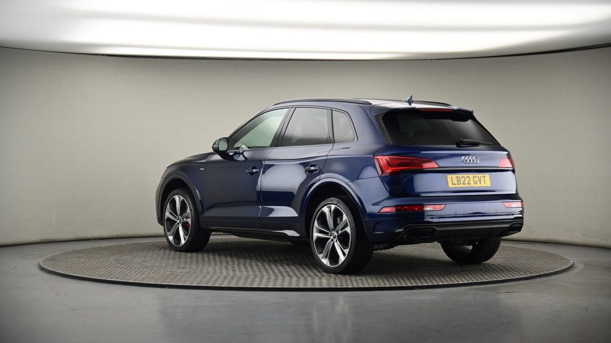 More views of Audi Q5