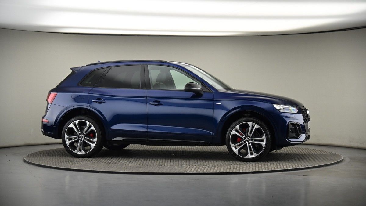 More views of Audi Q5