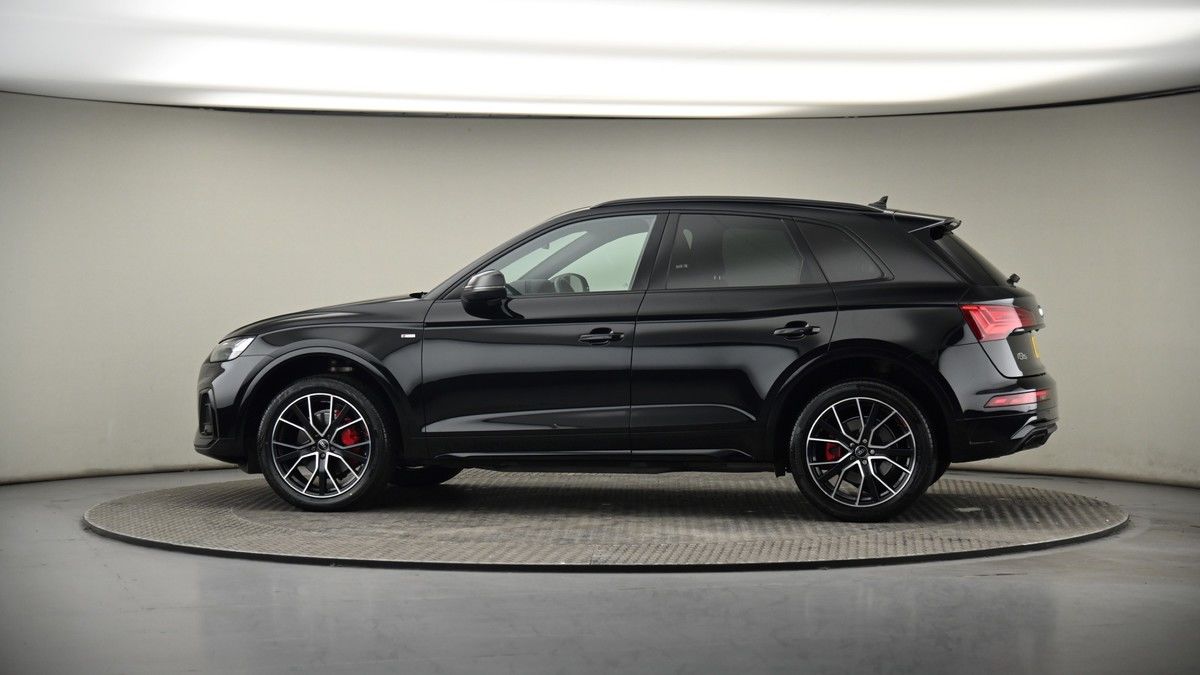 More views of Audi Q5