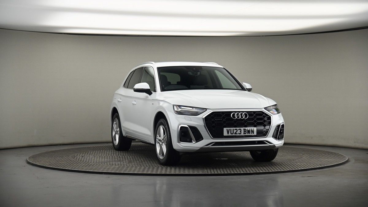 More views of Audi Q5