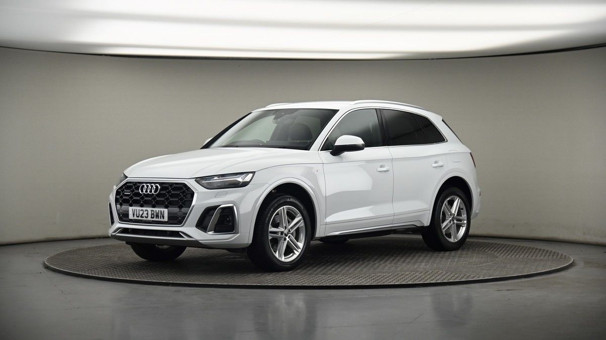 More views of Audi Q5
