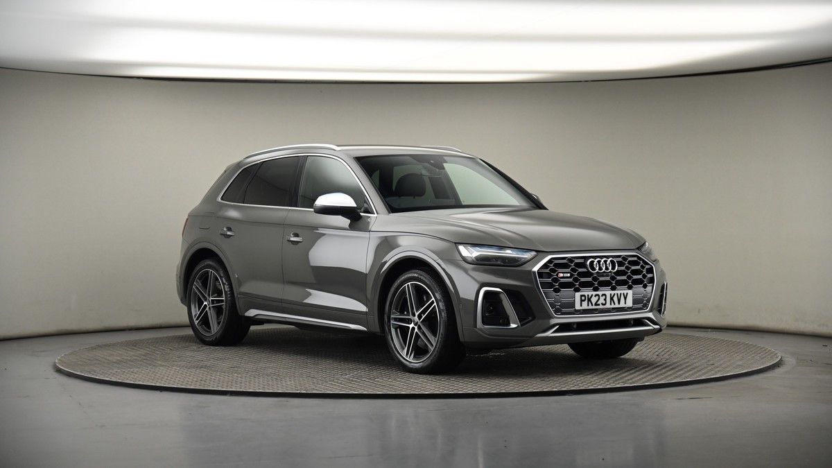 More views of Audi SQ5
