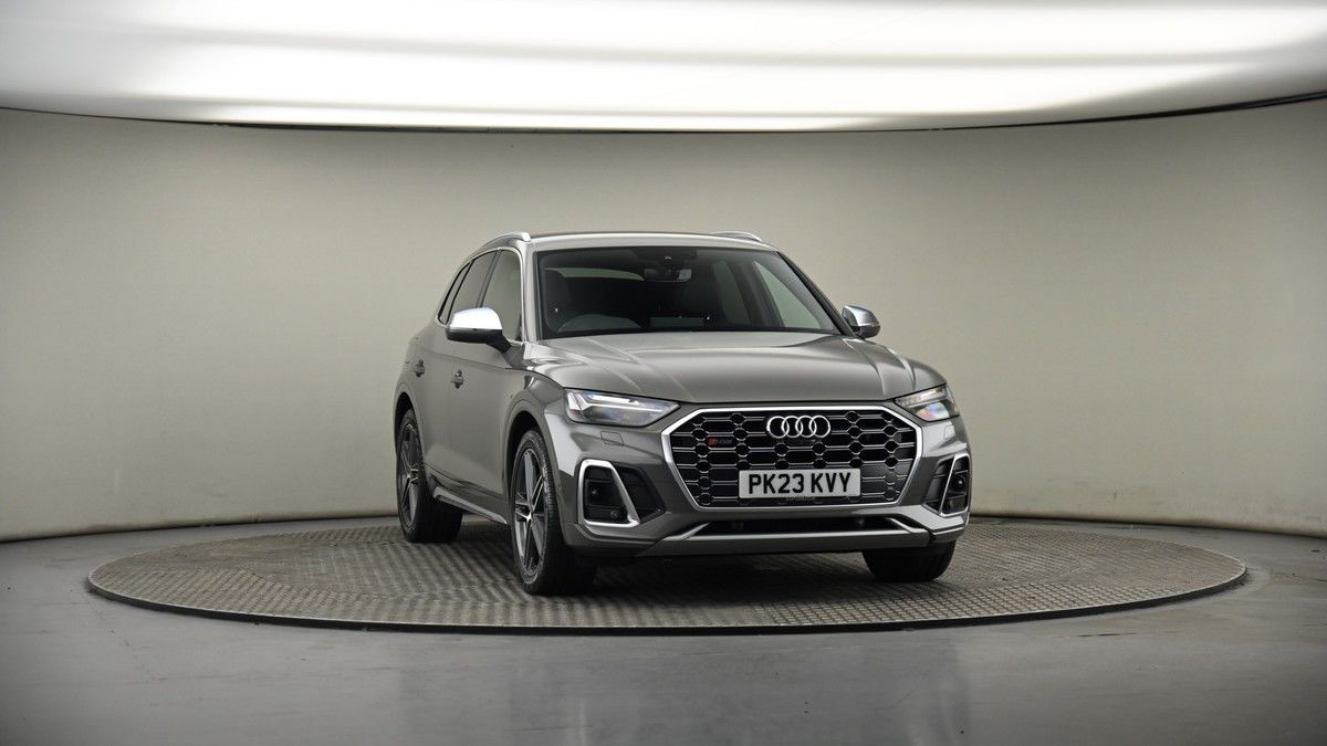 More views of Audi SQ5