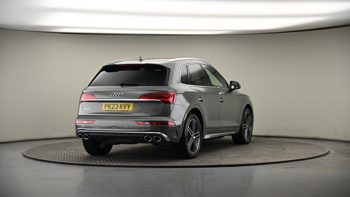 More views of Audi SQ5