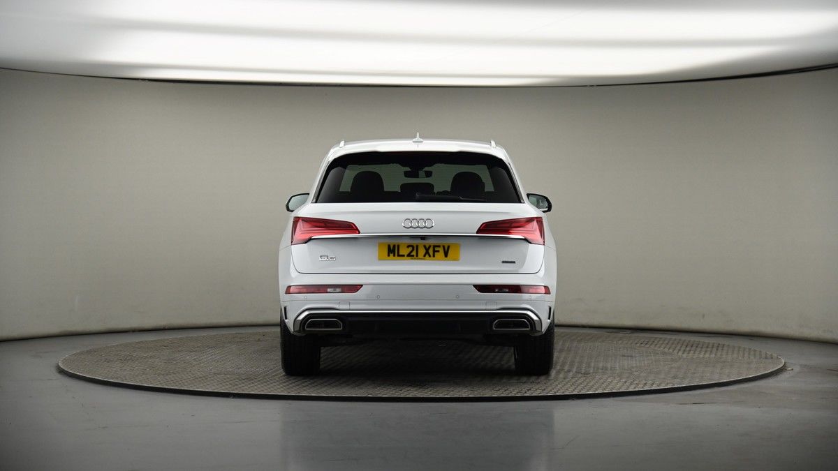 Audi Q5 Image 17
