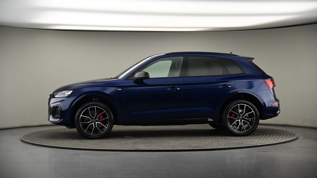 More views of Audi Q5