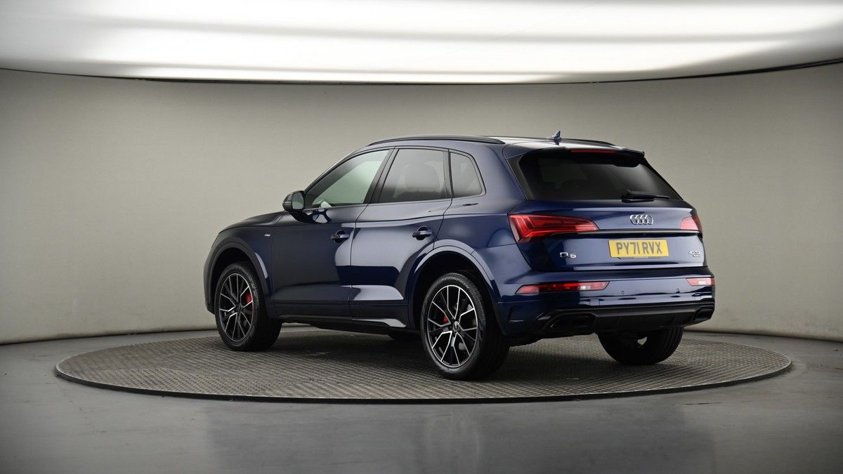 More views of Audi Q5