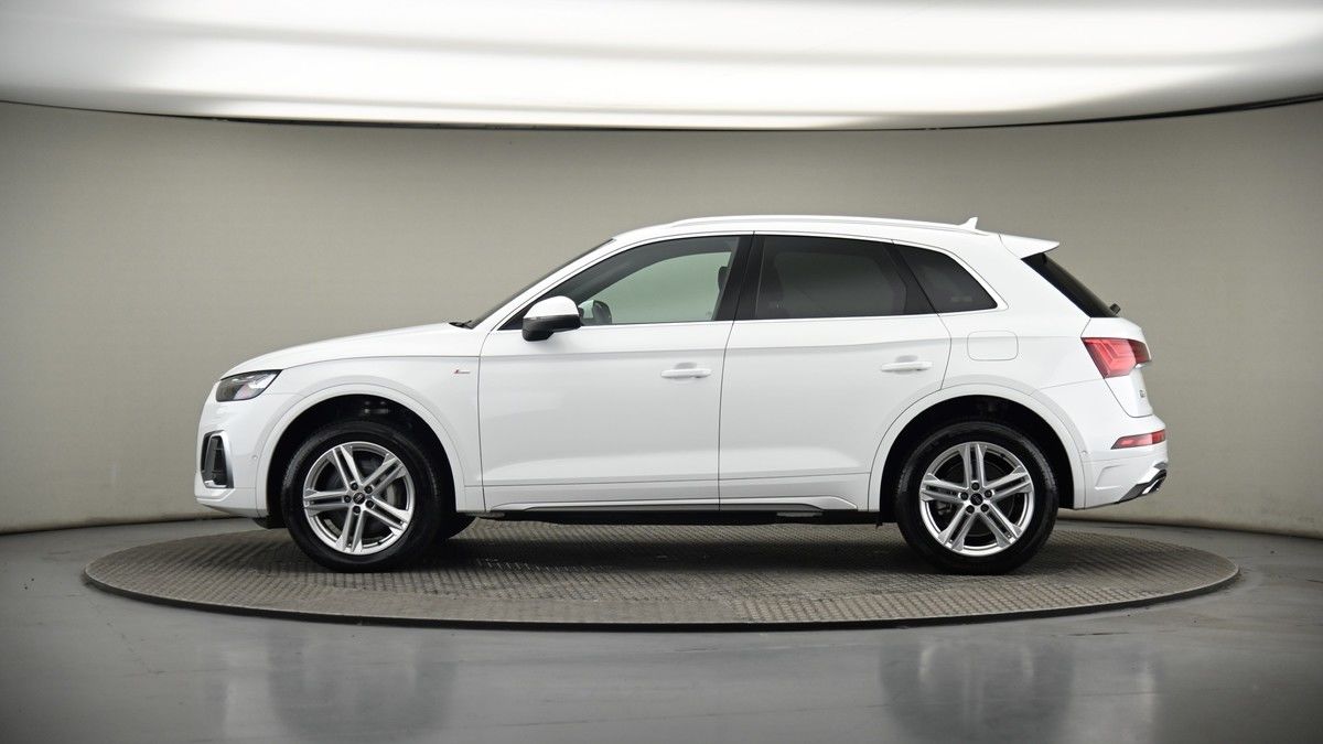 Audi Q5 Image 19