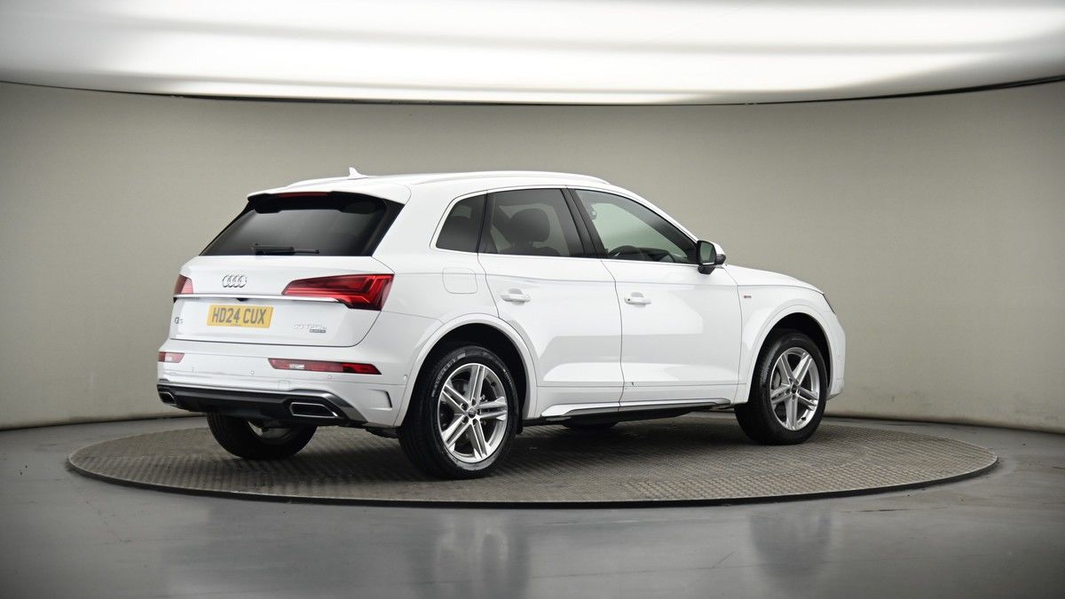 Audi Q5 Image 7