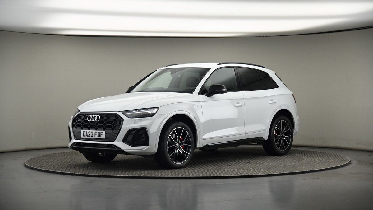 More views of Audi Q5