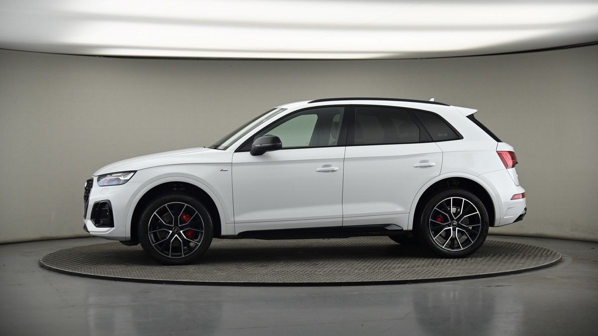 More views of Audi Q5