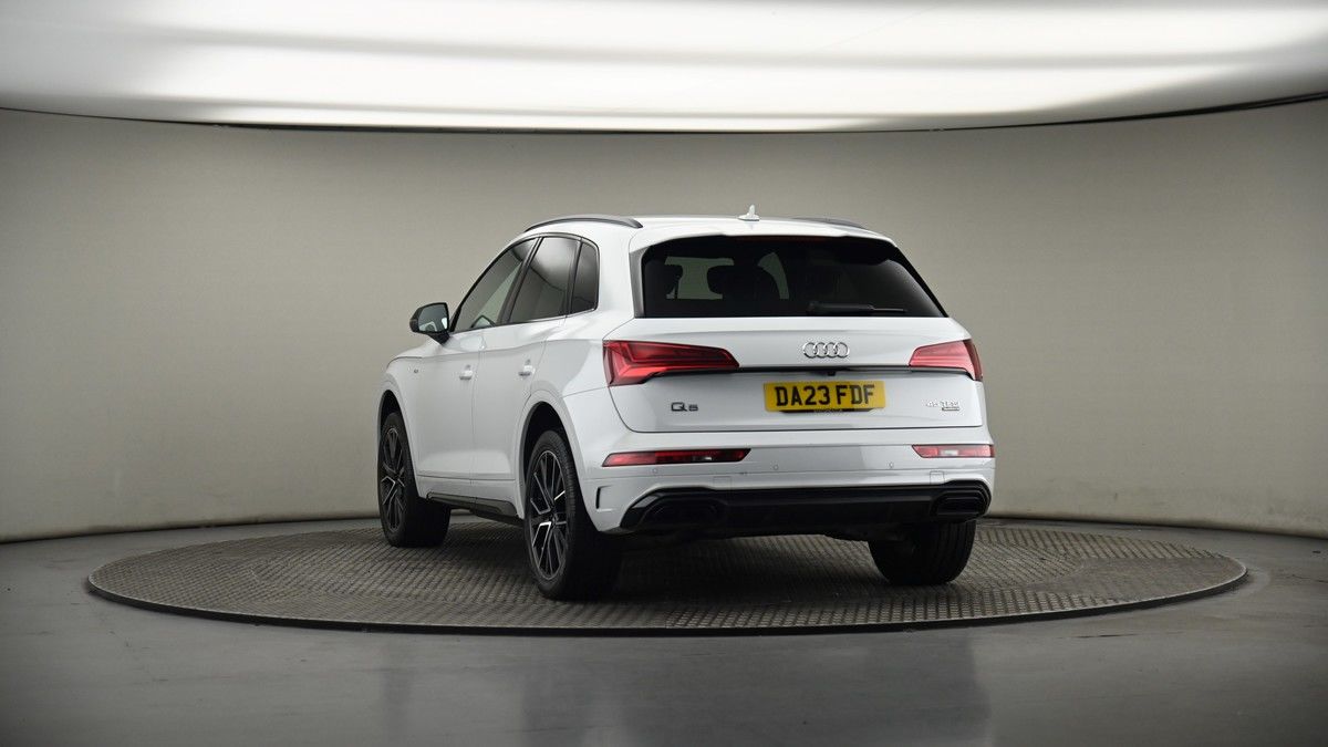 More views of Audi Q5